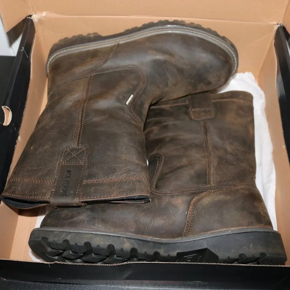 Wolverine boots size 10 EW and comes with box steel toe - Picture 10 of 12